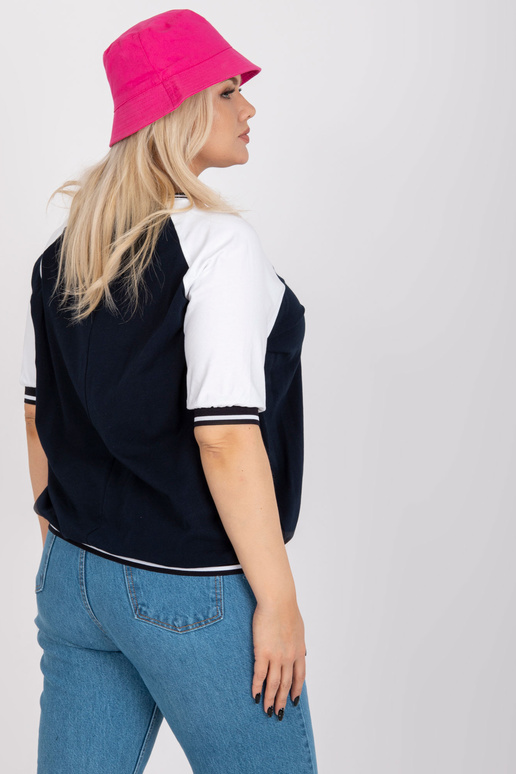 Balta un tumši krāsa liela izmēra...