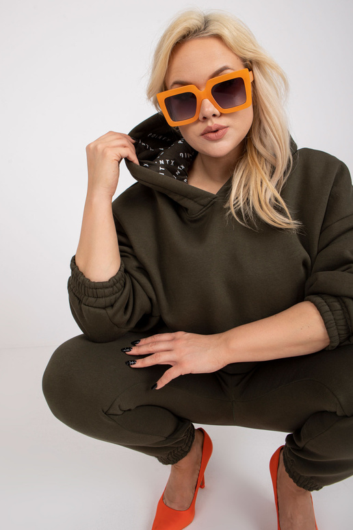 Haki krāsas džemperis plus izmēra...