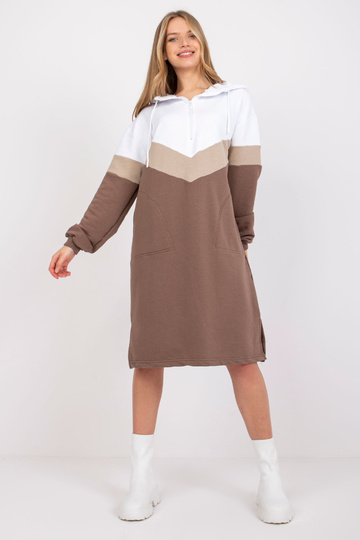 Balta un brūna sporta... 2