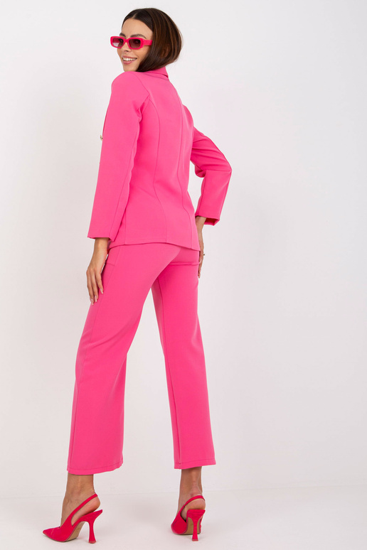 Tumši rozā divrindu žakete ar garām... Tumši rozā divrindu žakete ar garām...