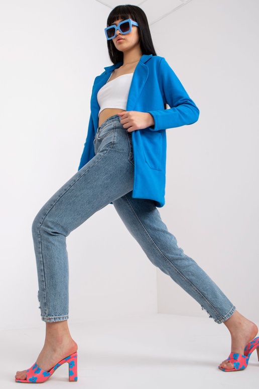 Tumši zila sieviešu jaka sporta stilā... Tumši zila sieviešu jaka sporta stilā...