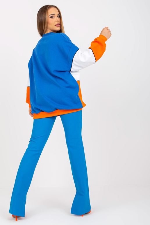 Zils un oranžs sporta krekls pamata... Zils un oranžs sporta krekls pamata...