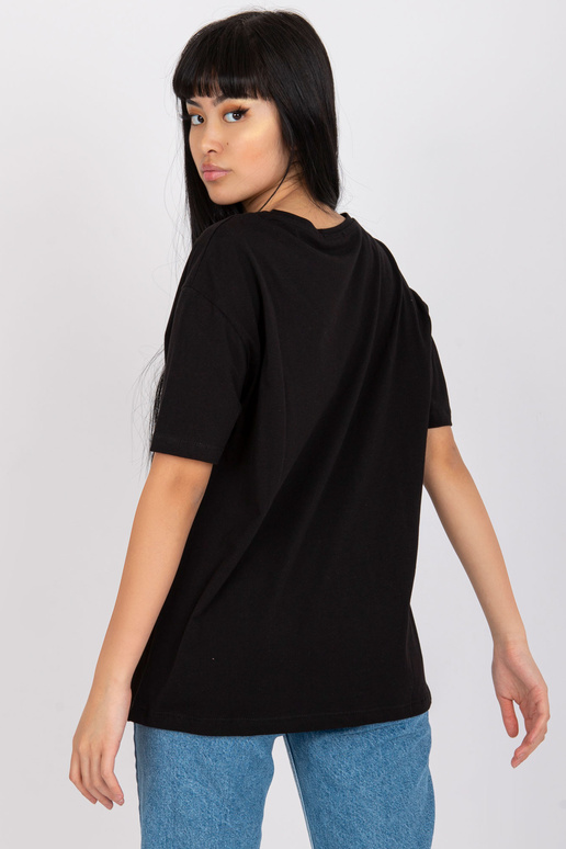 Melns brīvs kokvilnas T-krekls ar... Melns brīvs kokvilnas T-krekls ar...