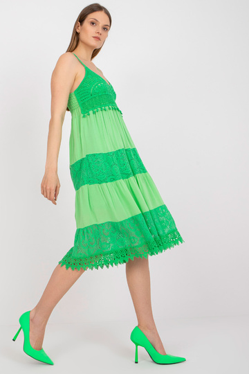 Zaļa ikdienas kleita ar...