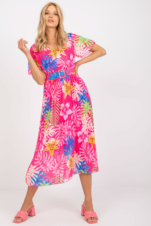 Midi kleita ar rozā kroku tropu rakstu