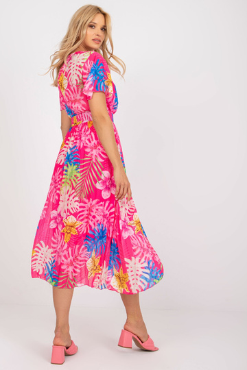 Midi kleita ar rozā kroku... 2