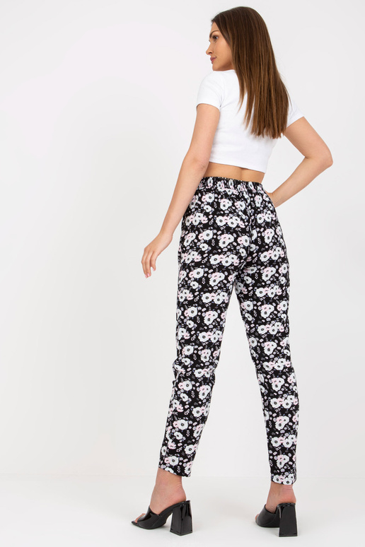 Melnas vieglas bikses no SUBLEVEL...