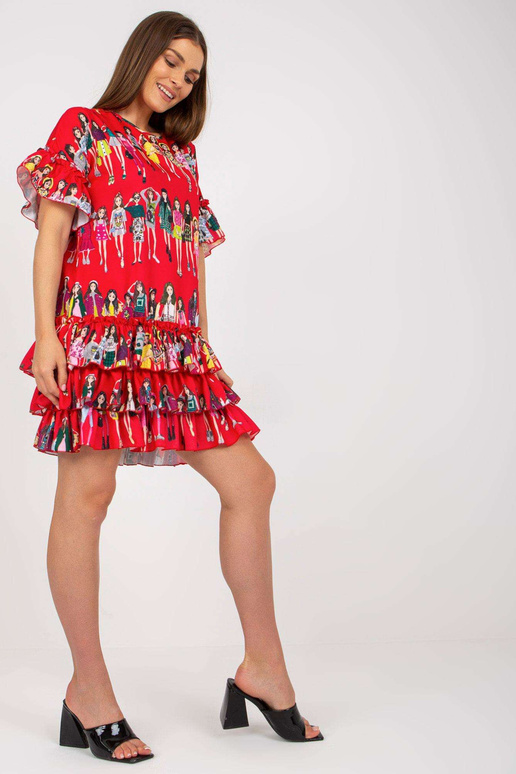 Sarkana minikleita ar volāniem un...