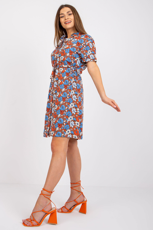 Gaiši brūna kleita ar ziediem Lelani...