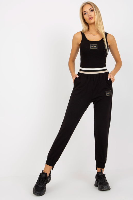 Melnas treniņbikses ar kabatām OCH BELLA