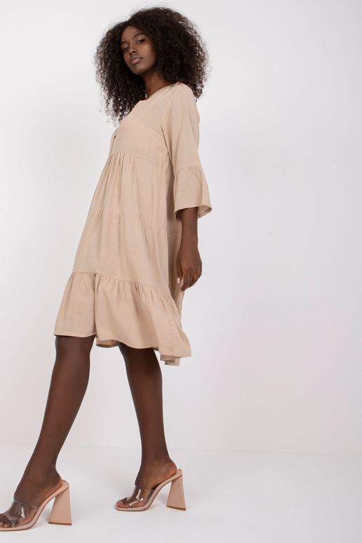 Bēša kleita ar volāniem Humility...