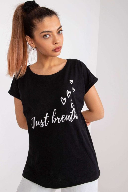 Melns T-krekls ar kokvilnas apdruku...