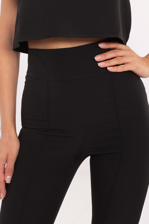 Melns elegants komplekts ar biksēm ar...