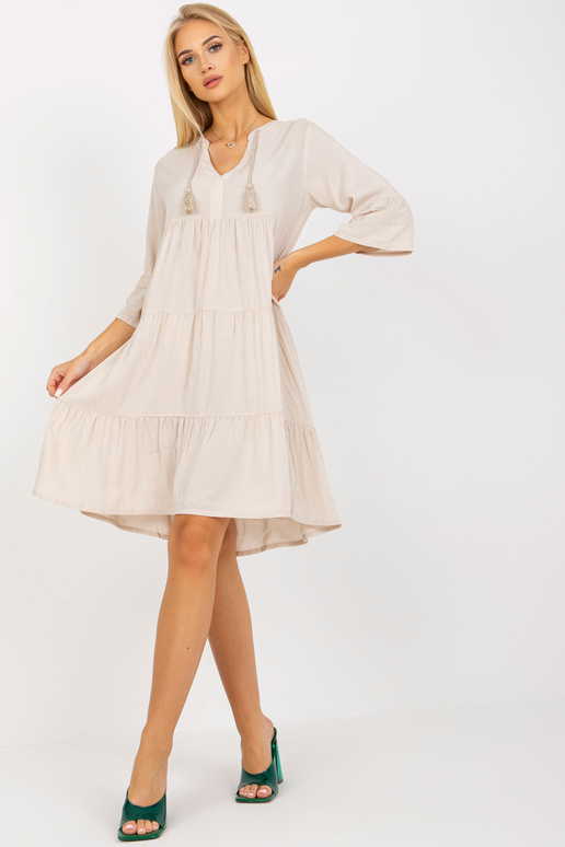 Gaiši bēša oversize kleita ar...