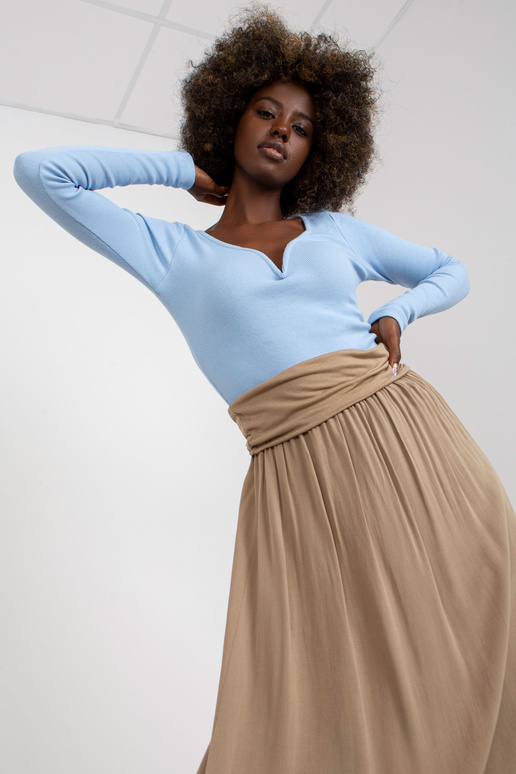 Tumši bēši gaisīgi viskozes maksi...