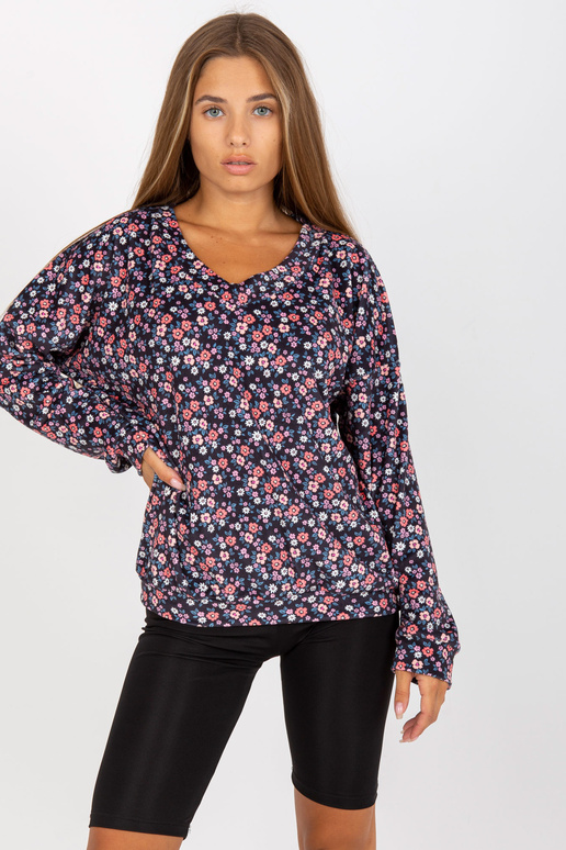 Tumši zila velūra blūze ar viskozes... Tumši zila velūra blūze ar viskozes...