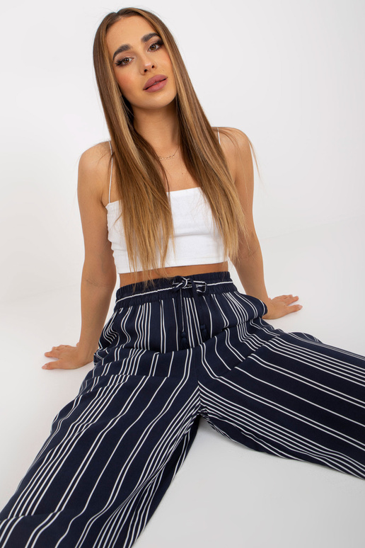 Tumši zilas gaišas bikses no SUBLEVEL...