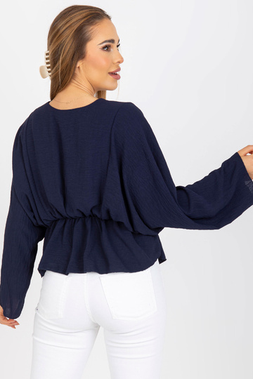 Tumši zila viena izmēra...