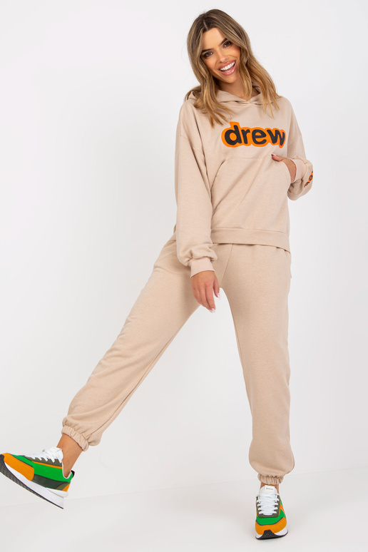 Bēšs divdaļīgs treniņtērpa komplekts...