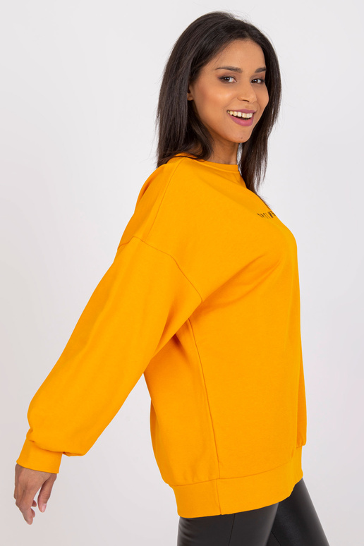 Gaiši oranžs brīvs džemperis Miley