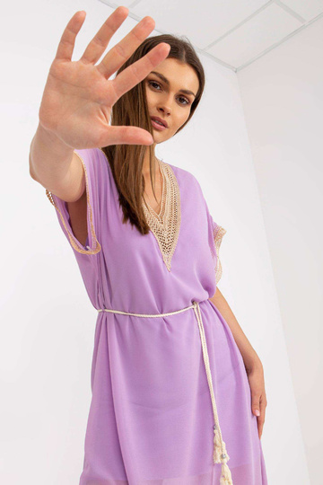 Gaiši violeta pasaku viena... 2