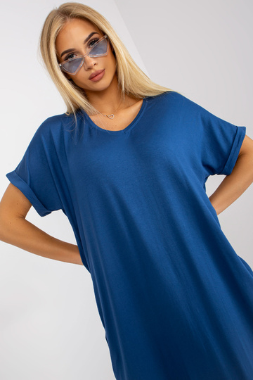 Tumši zila liela izmēra...