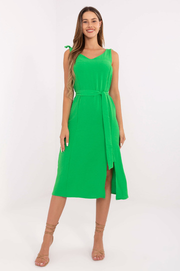 Gaiši zaļa ikdienas kleita...