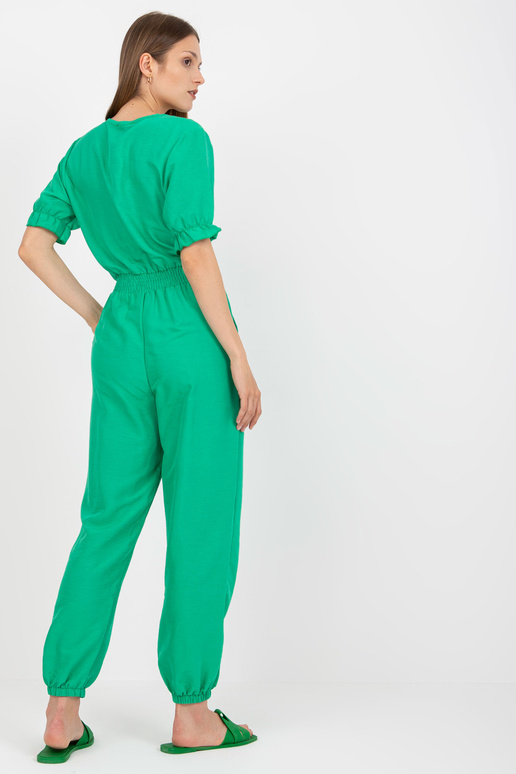 Zaļš vasaras kombinezons ar īsām...