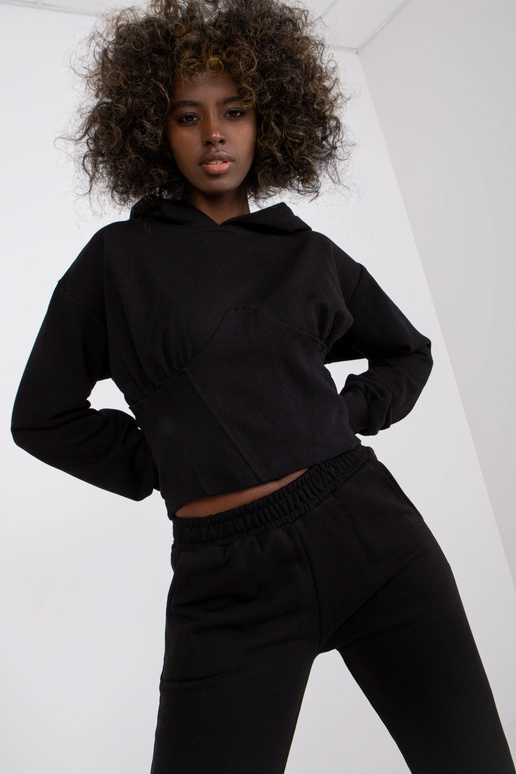 Melns treniņtērpa komplekts ar Neele...