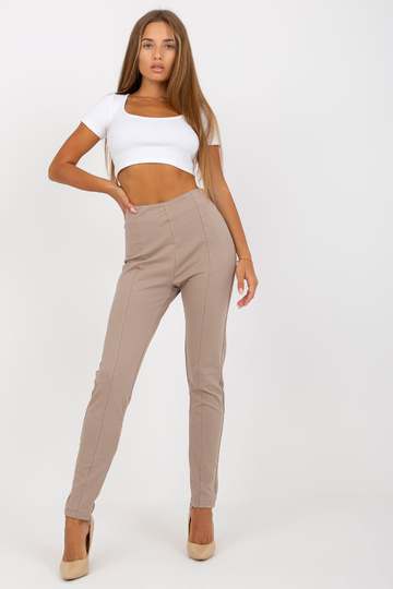 Tumši bēši kokvilnas...