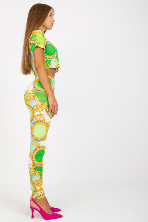 Gaiši zaļš, pielāgots divdaļīgs...