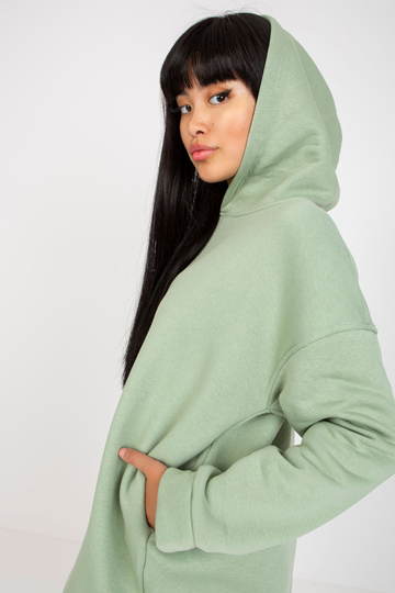 Pistāciju krāsas sporta... 2