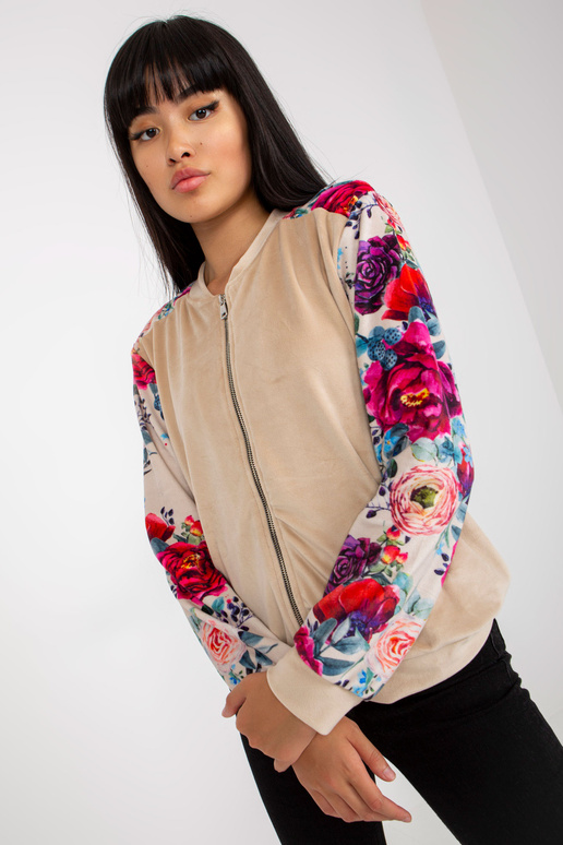 Bēša velūra bomber džemperis ar... Bēša velūra bomber džemperis ar...