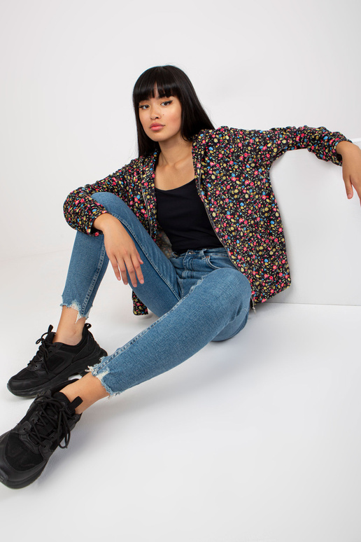 Melns un dzeltens velūra ziedu... Melns un dzeltens velūra ziedu...