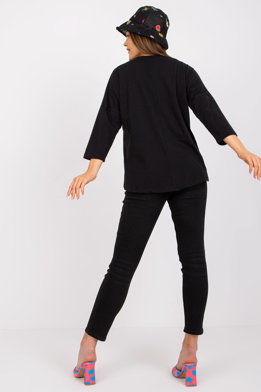 Melna ikdienas blūze ar apaļu kakla...