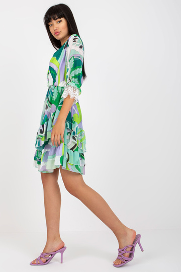 Zaļa un violeta aploksnes...