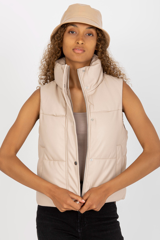 Gaiši bēša mākslīgās ādas dūnu veste