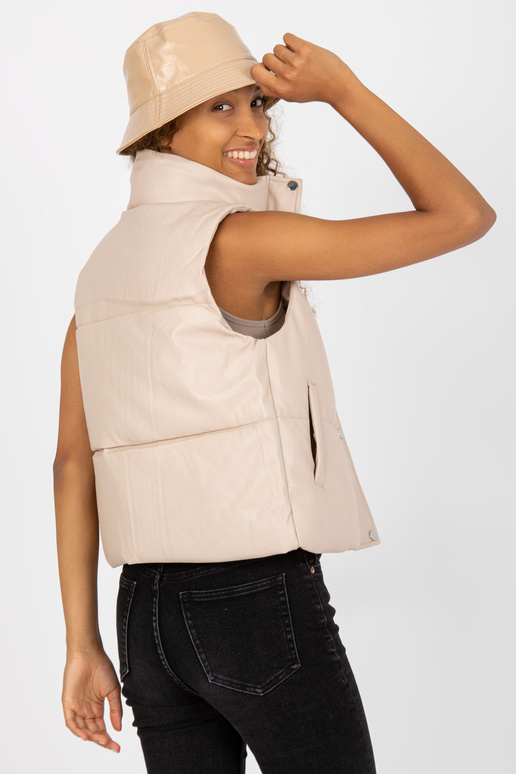 Gaiši bēša mākslīgās ādas dūnu veste