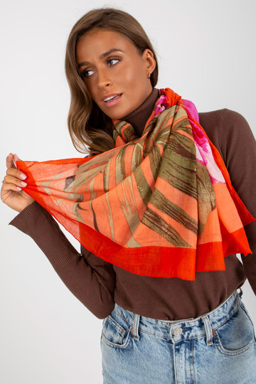 Oranža kokvilnas aptinums...