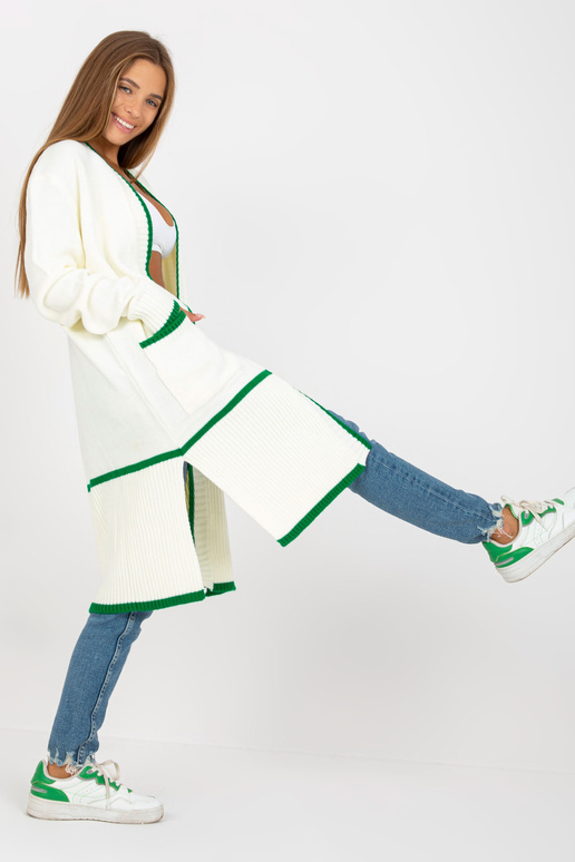 Ekrūzaļš brīvs jaciņš ar kabatām RUE...