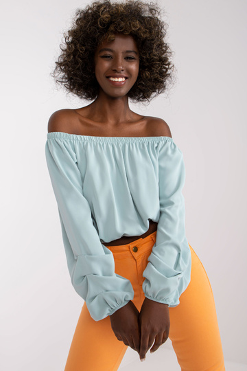 Piparmētru īsa blūze... 2