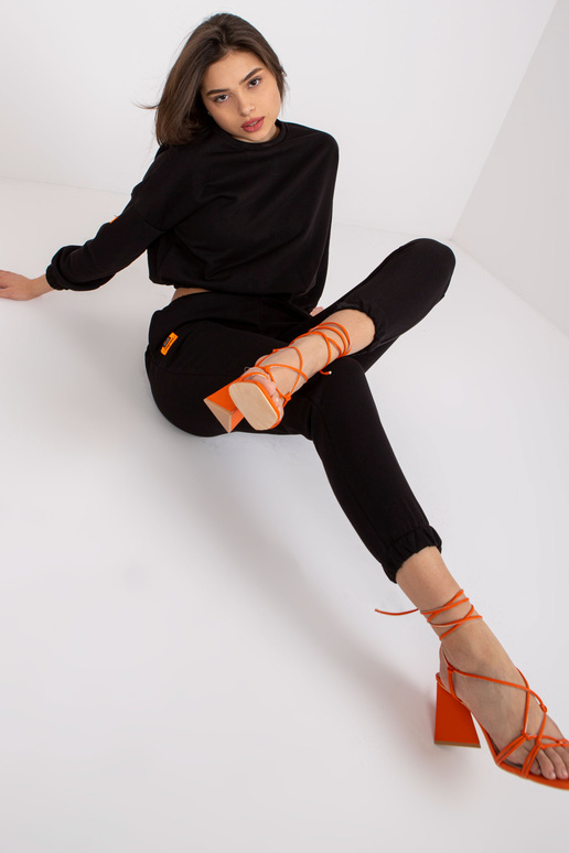 Melns sieviešu kokvilnas sporta tērpu...