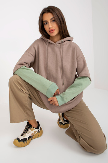 Tumši bēšs pamata sporta... 2