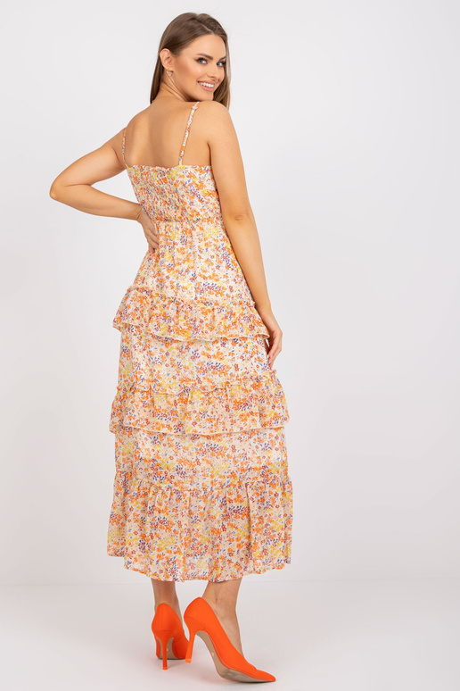 Ecru maxi kleita ar volāniem ar volāniem