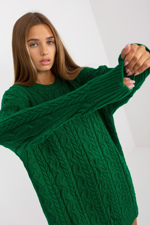 Zaļš garš džemperis ar bizēm un apaļu...