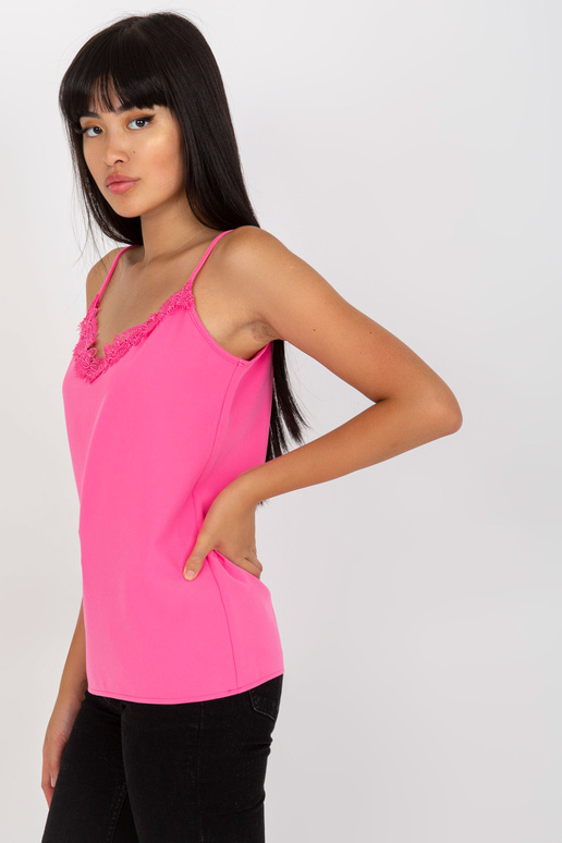 Rozā tops ar mežģīnēm