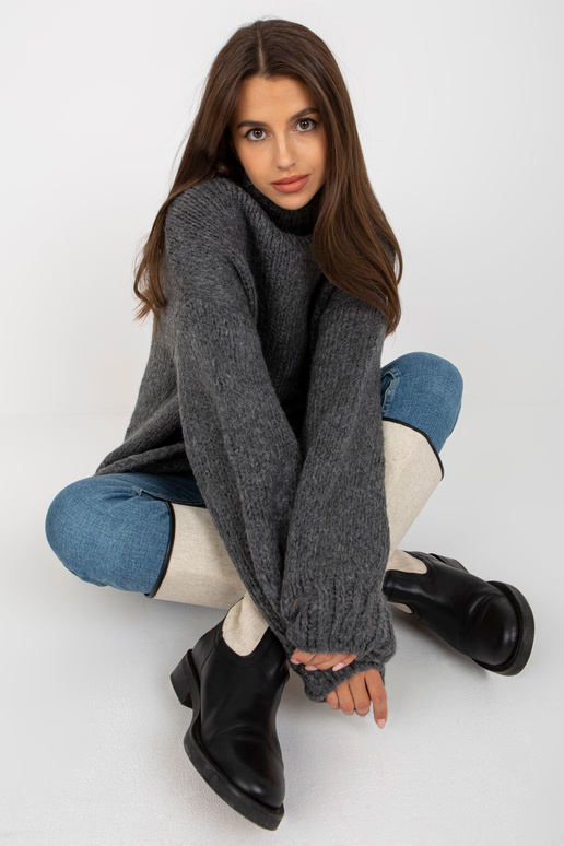 Tumši pelēka, brīva trikotāžas kleita...