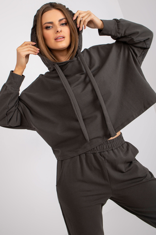 Haki krāsas pamata sporta tērpa...