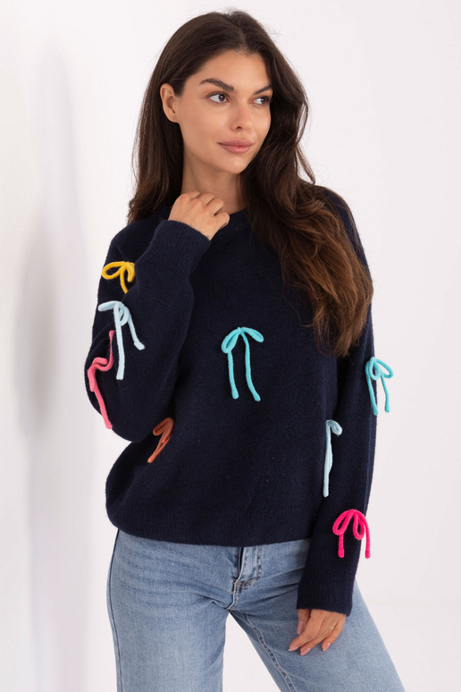 Tumši zils džemperis