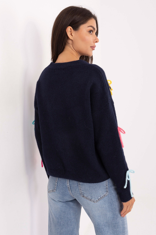 Tumši zils džemperis